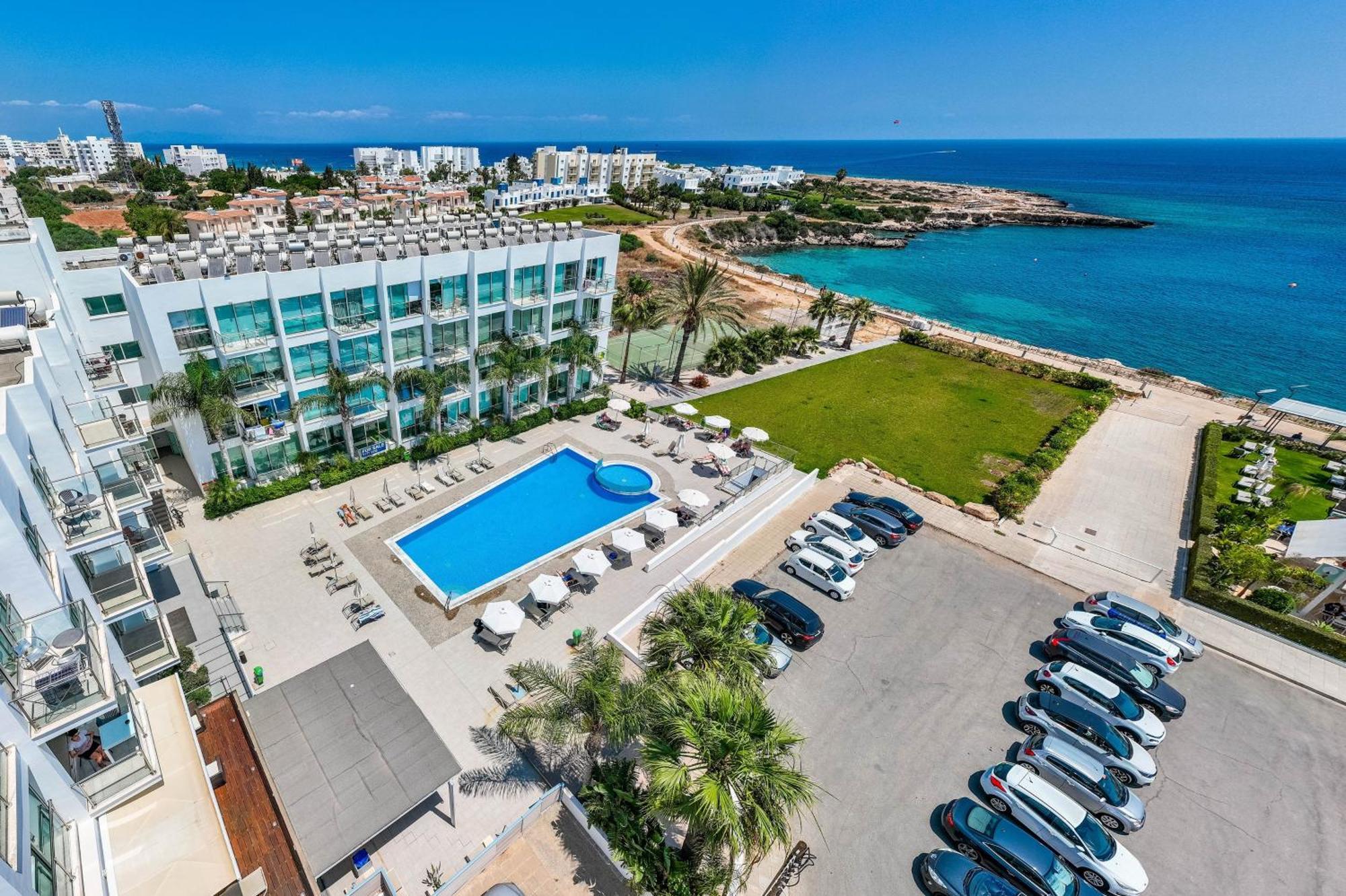 Laila - Coralli Beachfront Apartment 프로타라스 외부 사진